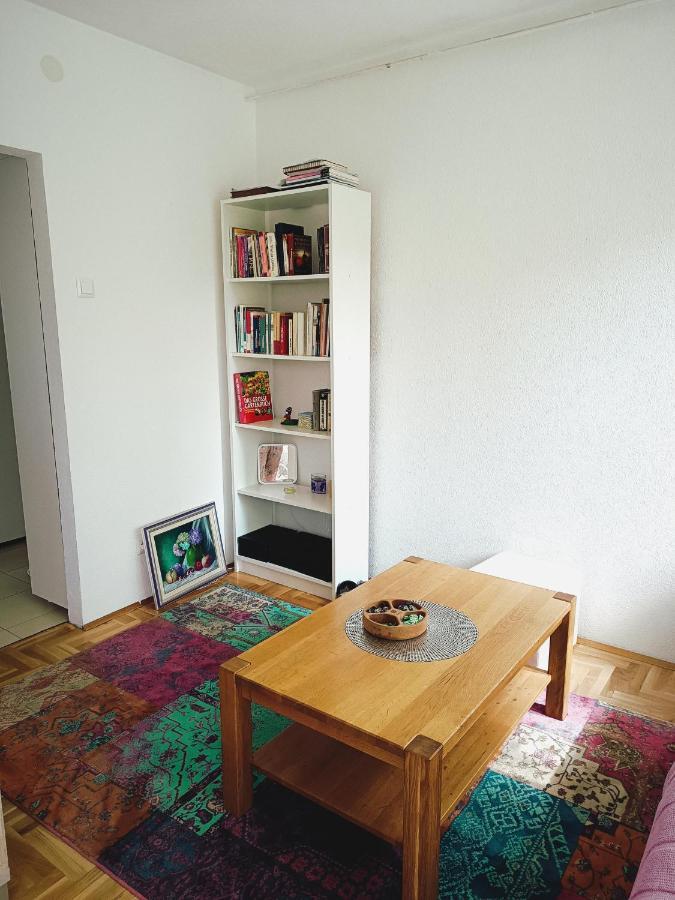 Cozy In Apartment